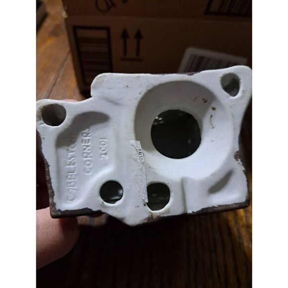 Vintage 2001 Cobblestone Corners Christmas Holiday Village Fire House Building - Picture 6 of 6